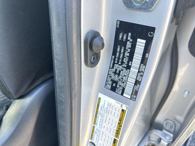 Photo of 2024 Classic Silver Metallic Toyota 4Runner
