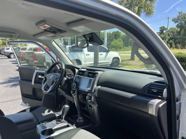 Photo of 2024 Classic Silver Metallic Toyota 4Runner