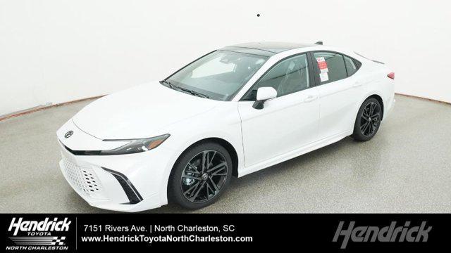 Photo of 2025 Wind Chill Prl Toyota Camry