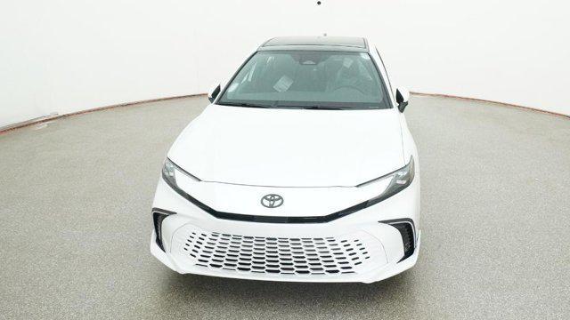 Photo of 2025 Wind Chill Prl Toyota Camry