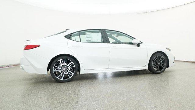 Photo of 2025 Wind Chill Prl Toyota Camry