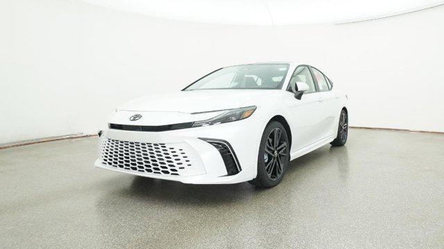 Photo of 2025 Wind Chill Prl Toyota Camry