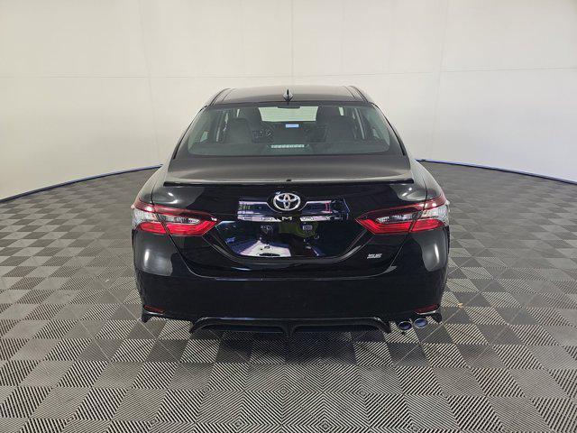 Photo of 2021 Midnight Black Metallic Toyota Camry