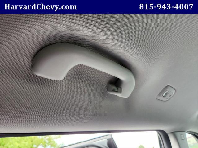 Photo of 2023 Silver Zynith Jeep Grand Cherokee L