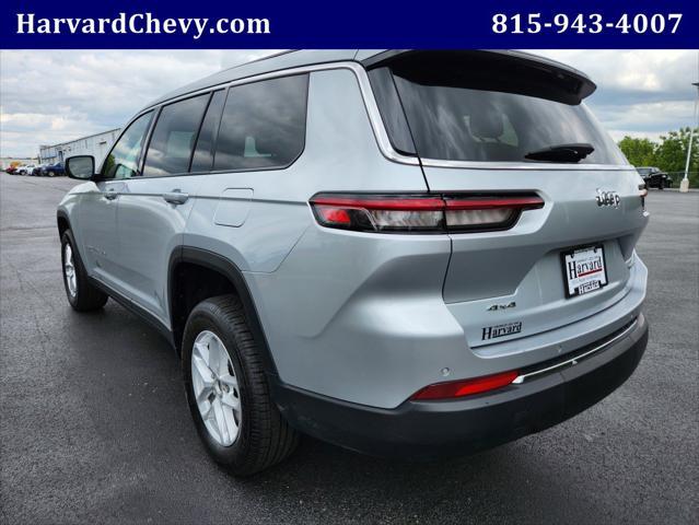 Photo of 2023 Silver Zynith Jeep Grand Cherokee L