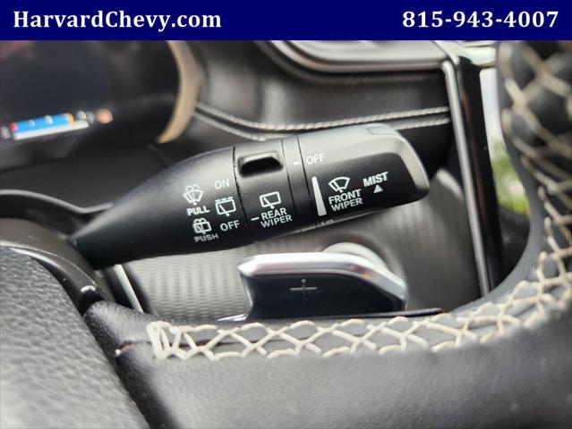 Photo of 2023 Silver Zynith Jeep Grand Cherokee L