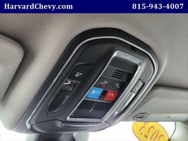 Photo of 2023 Silver Zynith Jeep Grand Cherokee L