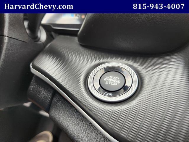 Photo of 2023 Silver Zynith Jeep Grand Cherokee L