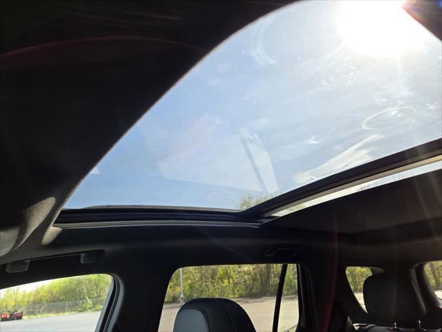 Photo of 2026 Summit White GMC Terrain