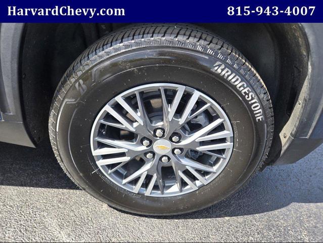 Photo of 2025 Lakeshore Blue Metallic Chevrolet Traverse