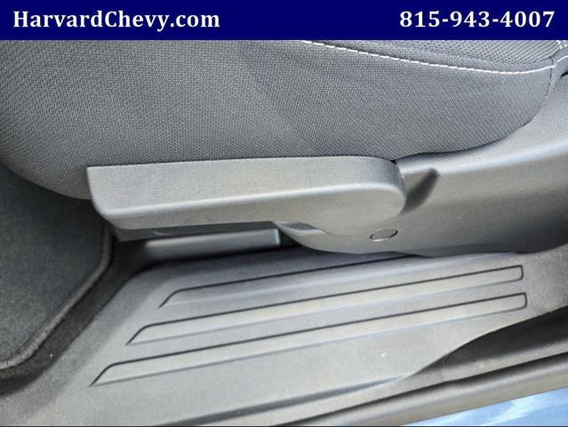 Photo of 2025 Lakeshore Blue Metallic Chevrolet Traverse