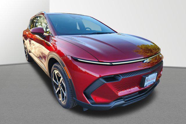 Photo of 2026 Radiant Red Tintcoat Chevrolet Equinox
