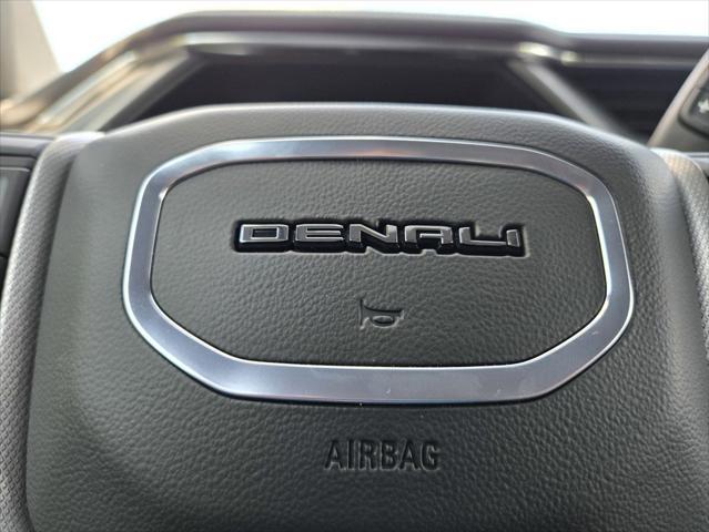 Photo of 2025 Summit White GMC Sierra 2500