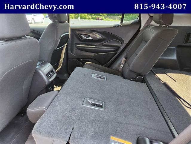 Photo of 2024 Summit White GMC Terrain