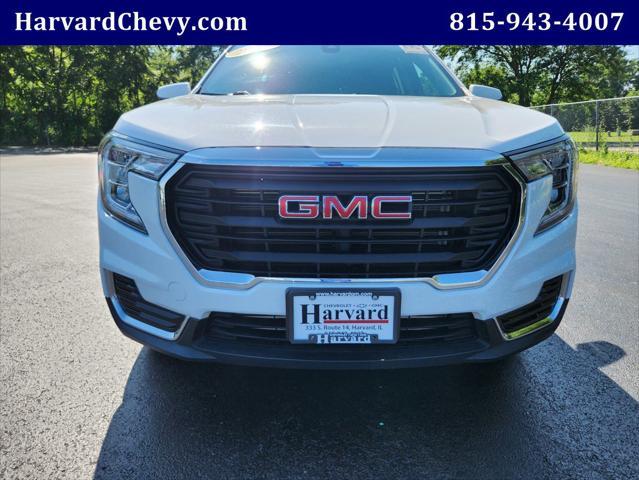 Photo of 2024 Summit White GMC Terrain