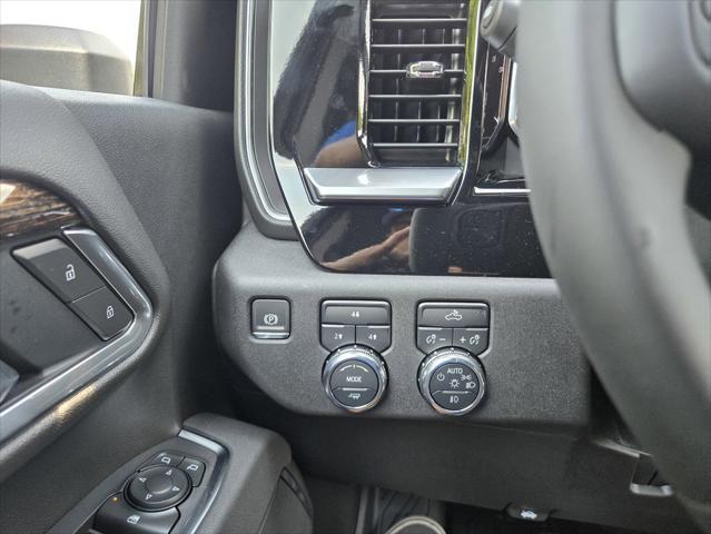 Photo of 2025 Sterling Metallic GMC Sierra 2500