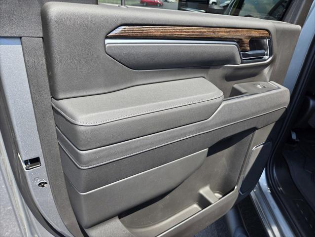 Photo of 2025 Sterling Metallic GMC Sierra 2500