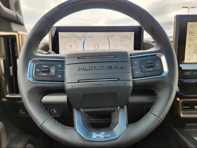 Photo of 2025 Void Black GMC HUMMER EV Pickup