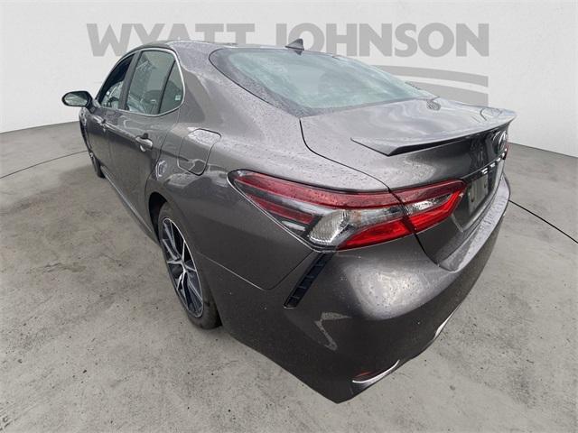 Photo of 2024 Predawn Gray Mica Toyota Camry