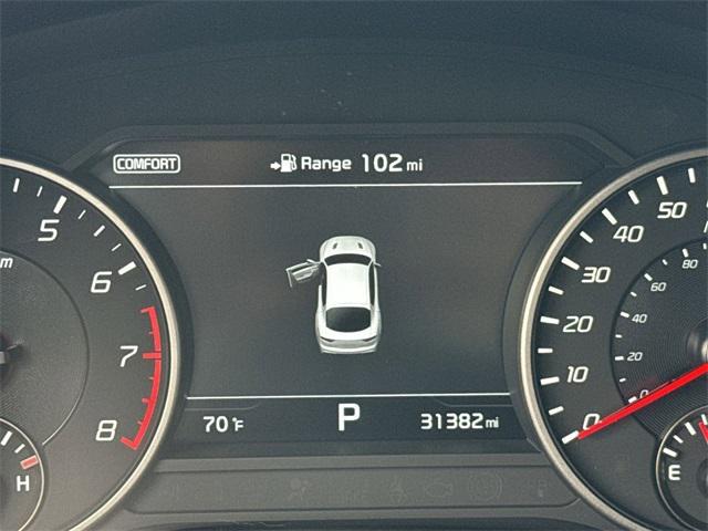 Photo of 2019 Aurora Black Kia Stinger