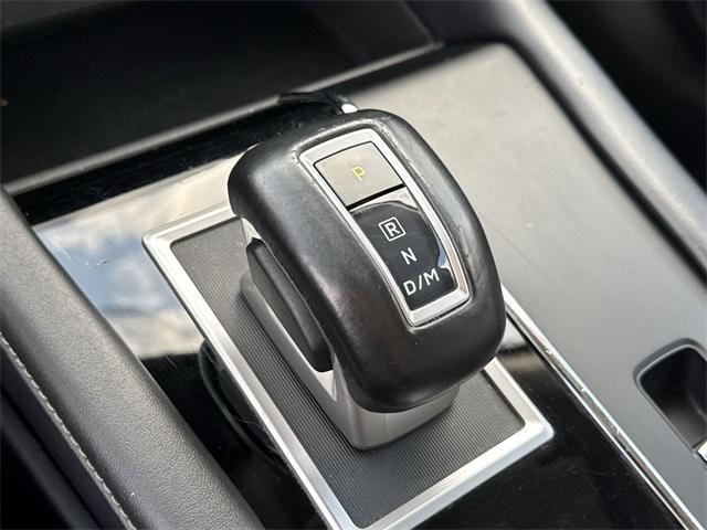 Photo of 2023 Alloy Silver Metallic Mitsubishi Outlander