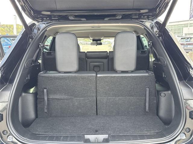 Photo of 2023 Alloy Silver Metallic Mitsubishi Outlander