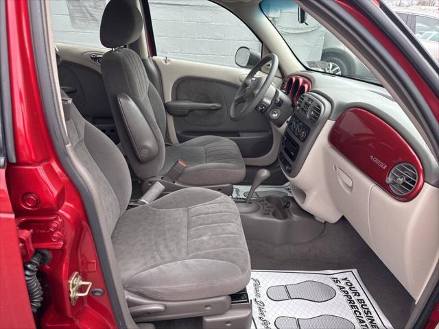 Photo of 2001 Maroon Chrysler PT Cruiser