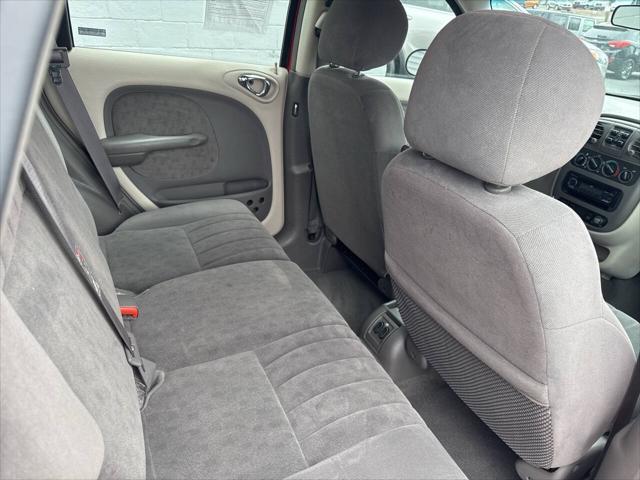 Photo of 2001 Maroon Chrysler PT Cruiser