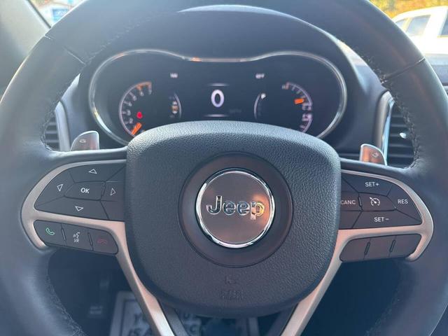 Photo of 2014 Black Jeep Grand Cherokee