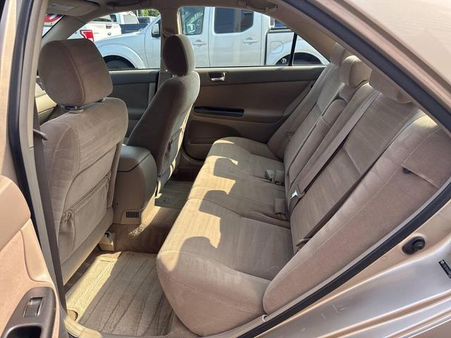 Photo of 2006 Tan Toyota Camry