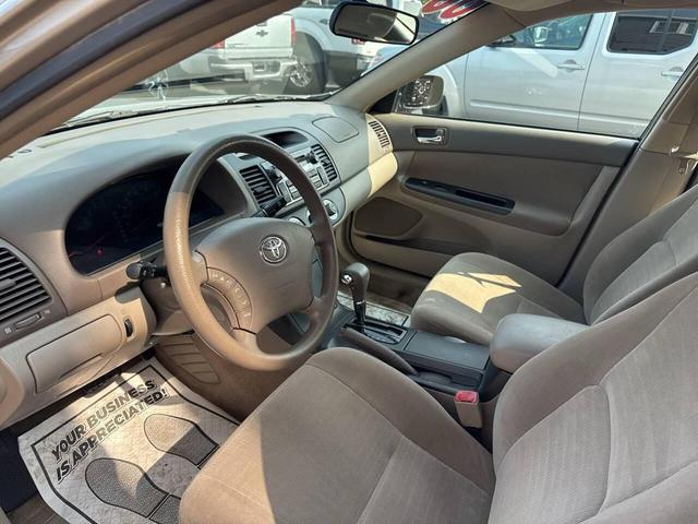 Photo of 2006 Tan Toyota Camry