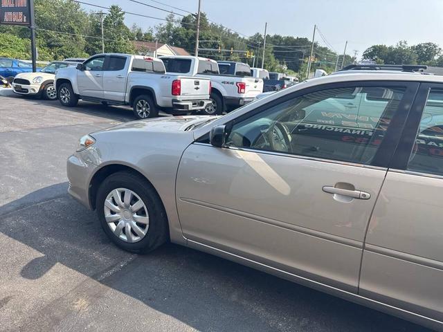 Photo of 2006 Tan Toyota Camry