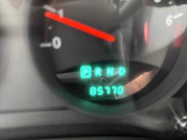 Photo of 2009 White Jeep Patriot