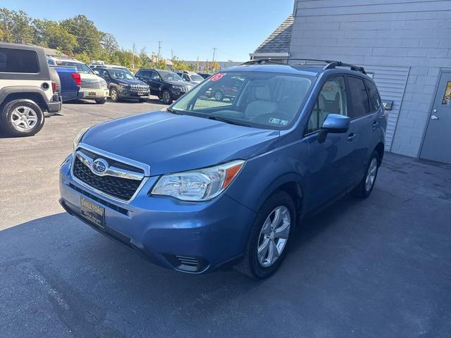 Photo of 2015 Blue Subaru Forester