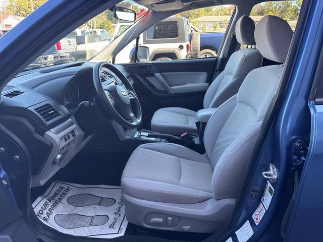 Photo of 2015 Blue Subaru Forester