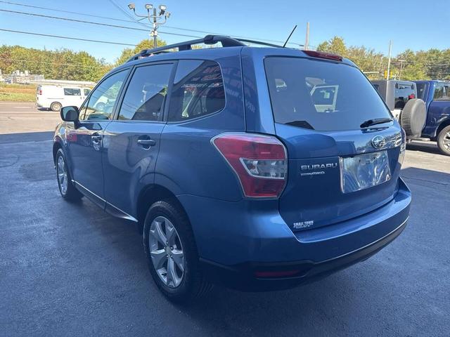 Photo of 2015 Blue Subaru Forester