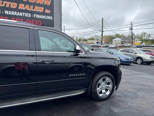 Photo of 2015 Black Chevrolet Suburban