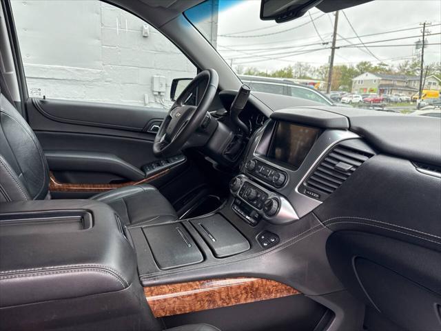 Photo of 2015 Black Chevrolet Suburban