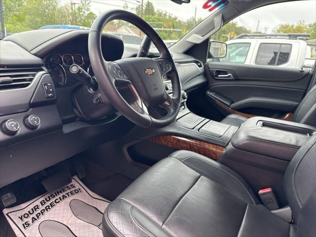 Photo of 2015 Black Chevrolet Suburban