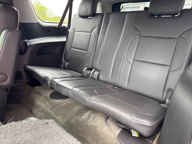 Photo of 2015 Black Chevrolet Suburban