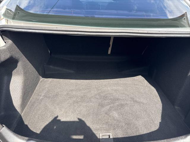 Photo of 2016 White Buick Regal