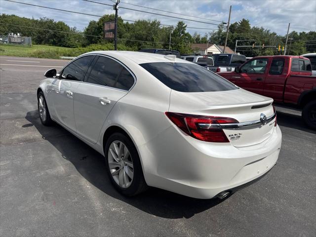Photo of 2016 White Buick Regal