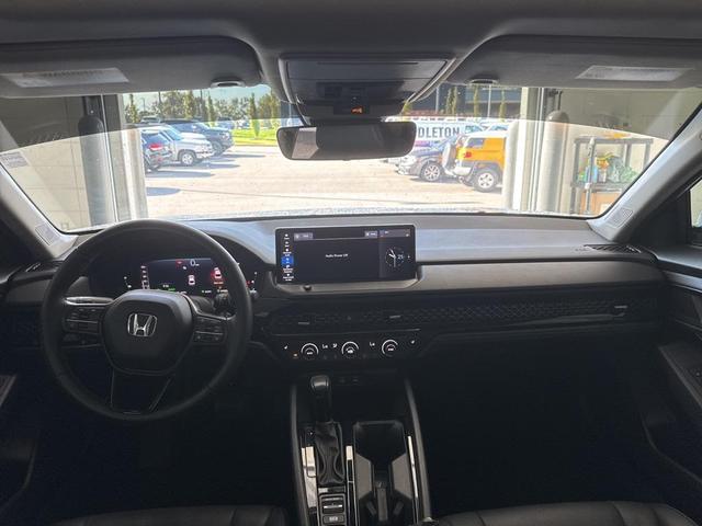 Photo of 2023 Platinum White Pearl Honda Accord Hybrid