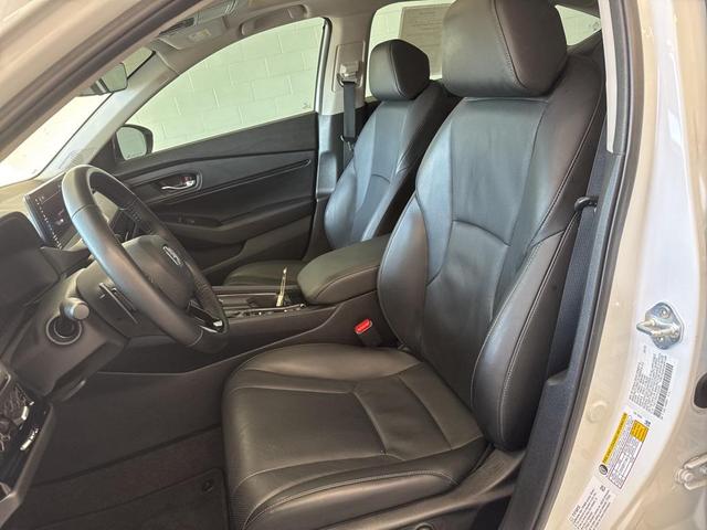 Photo of 2023 Platinum White Pearl Honda Accord Hybrid