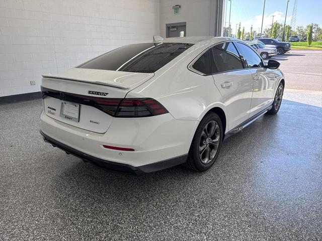 Photo of 2023 Platinum White Pearl Honda Accord Hybrid