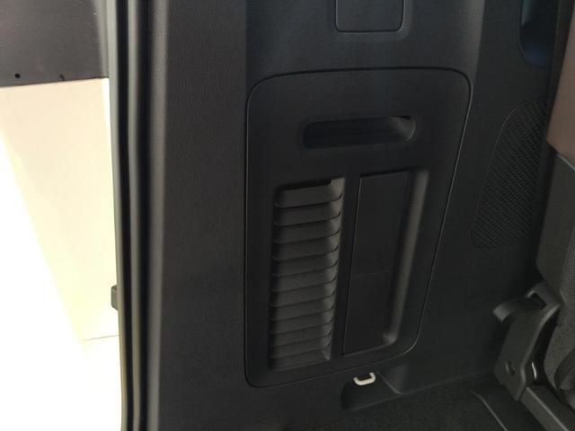 Photo of 2025 Candy White Volkswagen ID. Buzz