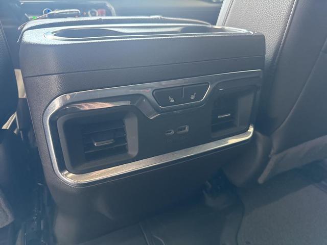 Photo of 2024 White Frost Tricoat GMC Sierra 1500