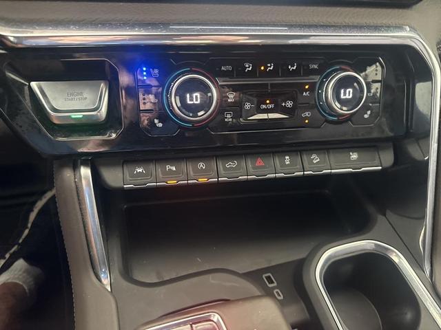Photo of 2024 White Frost Tricoat GMC Sierra 1500
