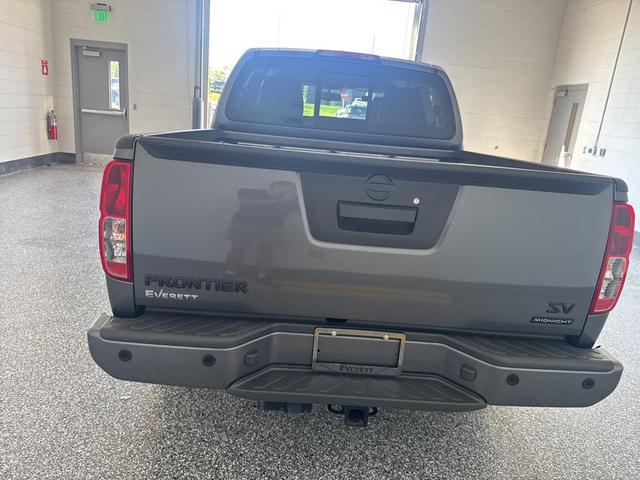 Photo of 2021 Gun Metallic Nissan Frontier