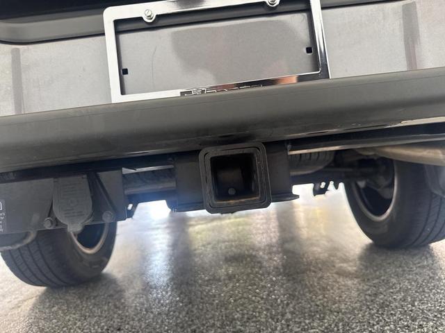 Photo of 2021 Gun Metallic Nissan Frontier
